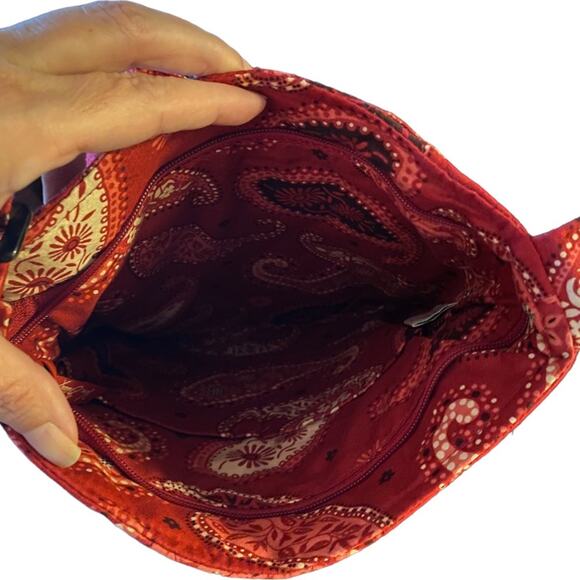 Vera Bradley Crossbody Purse With Matching Zippy Wristlet Wallet - Picture 7 of 11